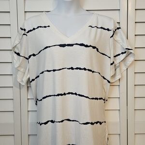 Bloomchic 22/24 White/Navy Tee Flutter Sleeves Casual